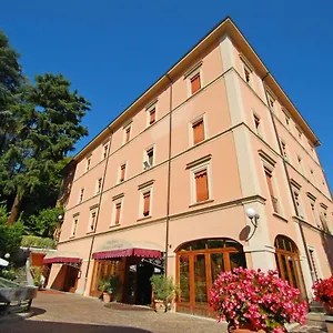 Rocca Conference&restaurant Hotel
